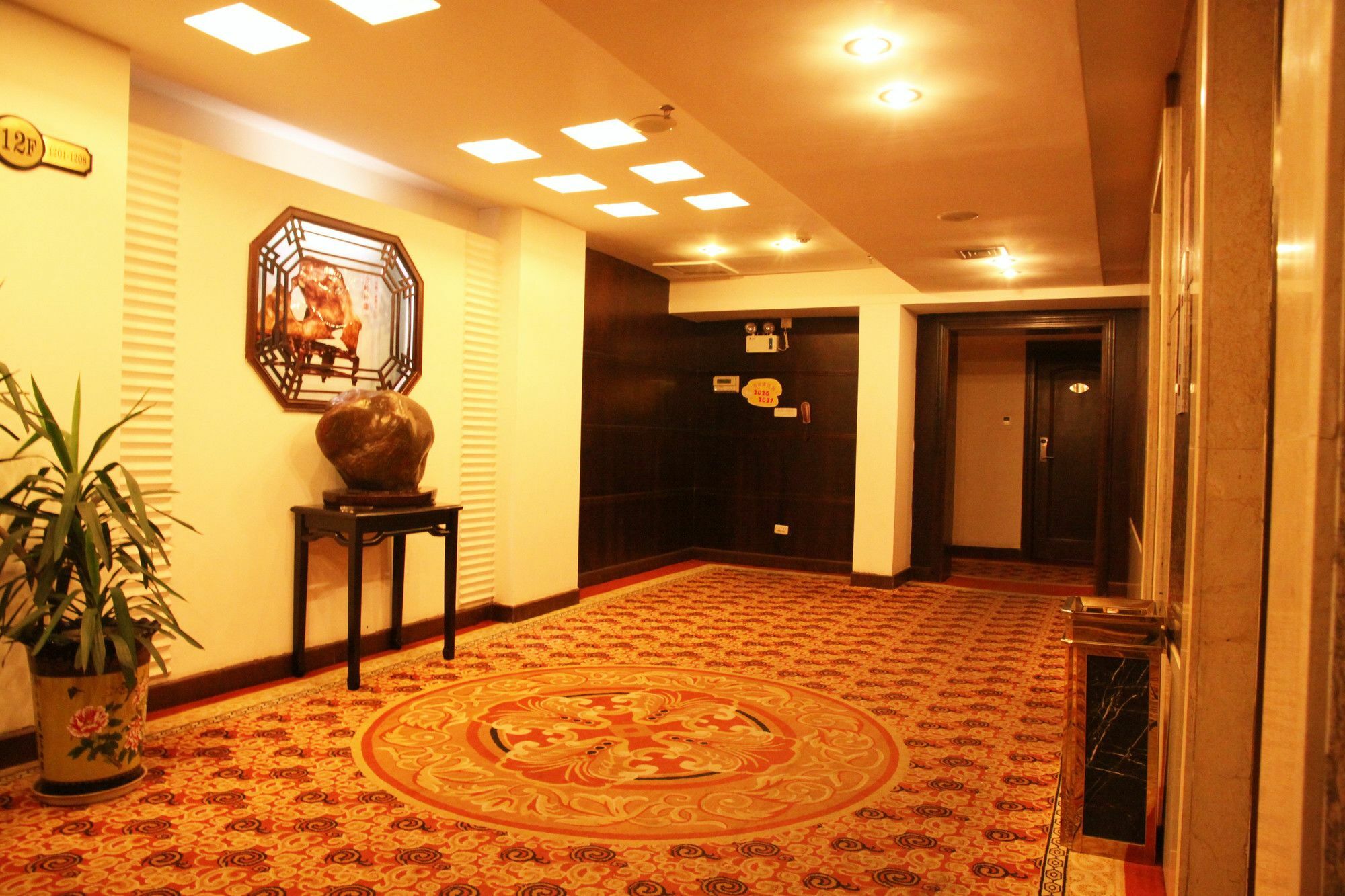 Nantian Grand Hotel Liuzhou Bagian luar foto